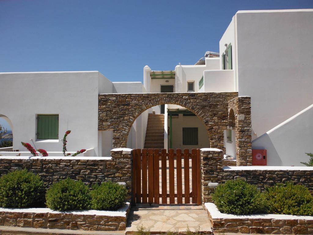 St George Antiparos Apartments And Studios Agios Georgios  Dış mekan fotoğraf