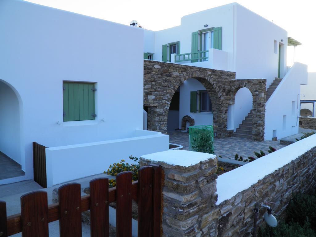 St George Antiparos Apartments And Studios Agios Georgios  Dış mekan fotoğraf