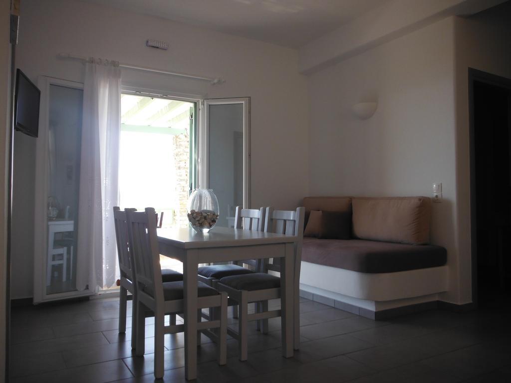St George Antiparos Apartments And Studios Agios Georgios  Dış mekan fotoğraf